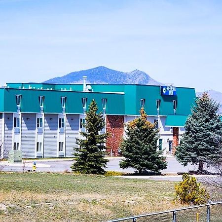 Helena Inn - Airport エクステリア 写真